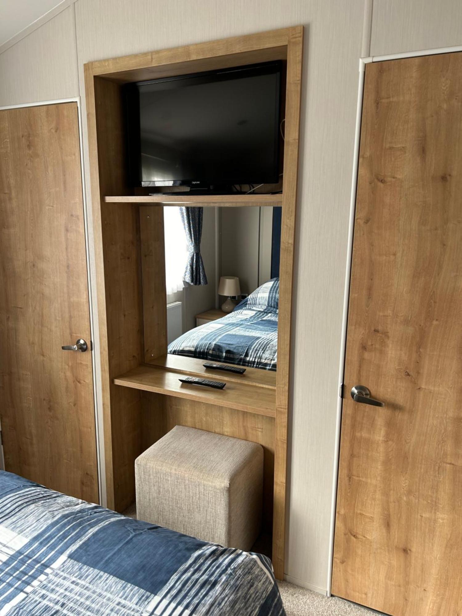 8 Birth Lodge On Cayton Bay Holiday Park Σκάρμπορο Εξωτερικό φωτογραφία